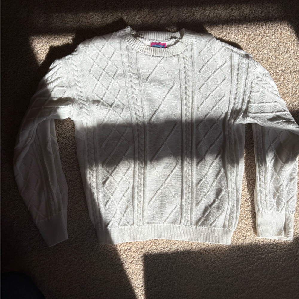 Edikted Classic White Knit Sweater